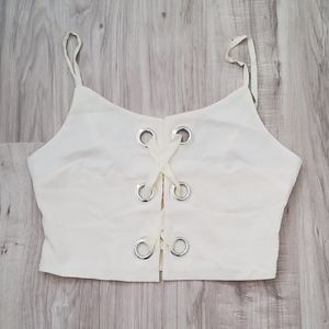 🌸 NWT Silence + Noise Croptop Tanktop